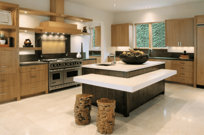 design dell'isola nell'arredamento della cucina