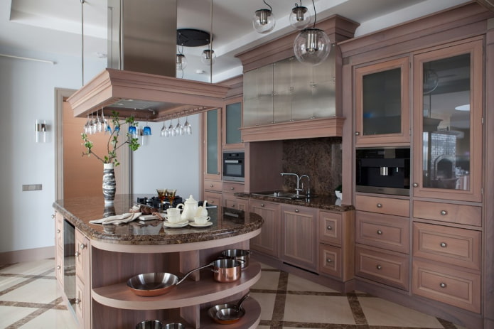 design dell'isola nell'interno della cucina