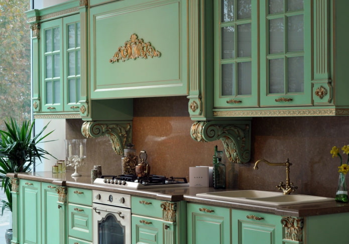 cucina verde con patina