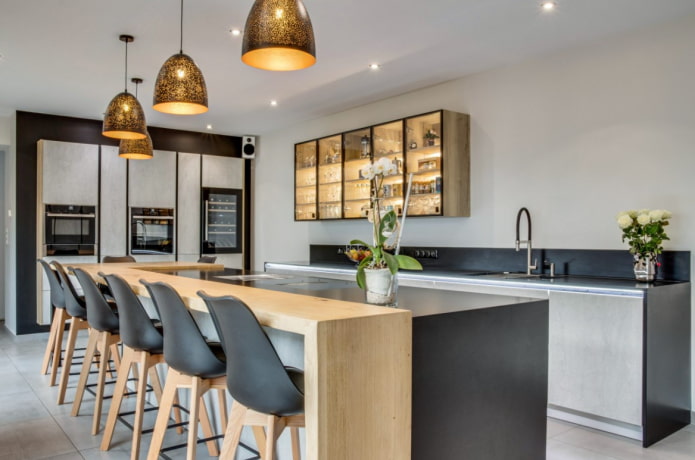 cucina con illuminazione