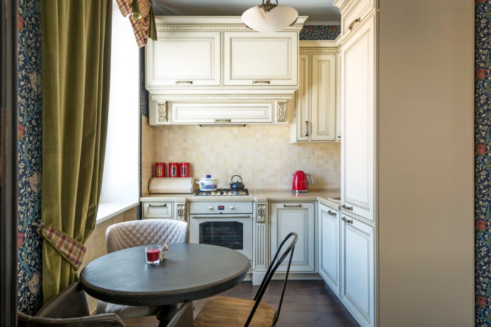 combinazione di colori della cucina in stile britannico