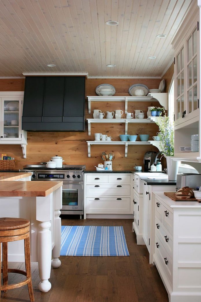 pareti in legno in cucina