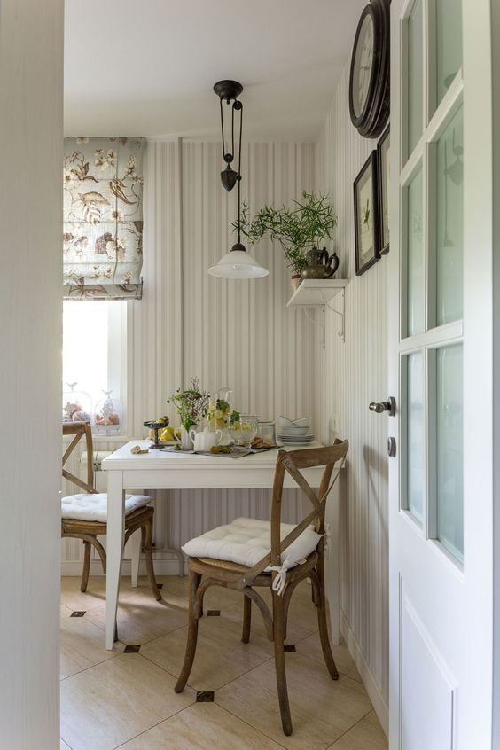 cucina con porta