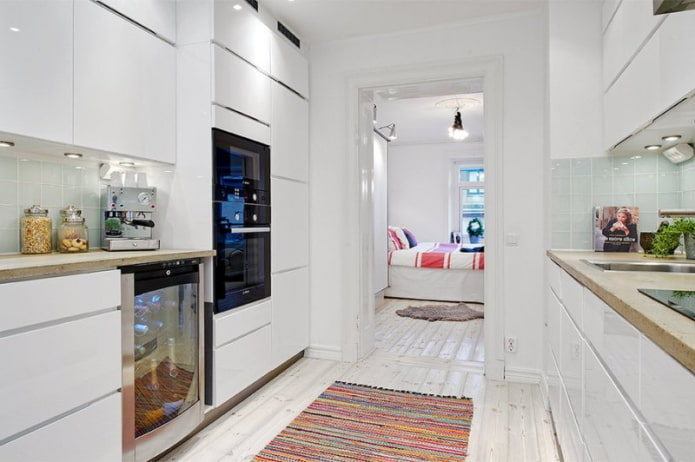 progetto di una cucina-corridoio
