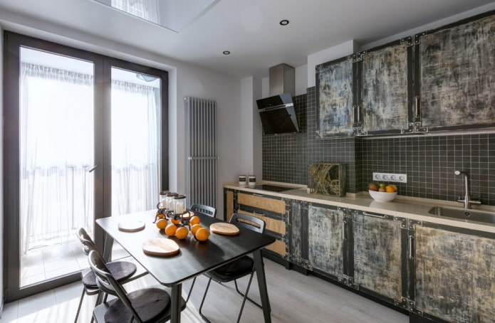 facciate insolite del set da cucina con graffi