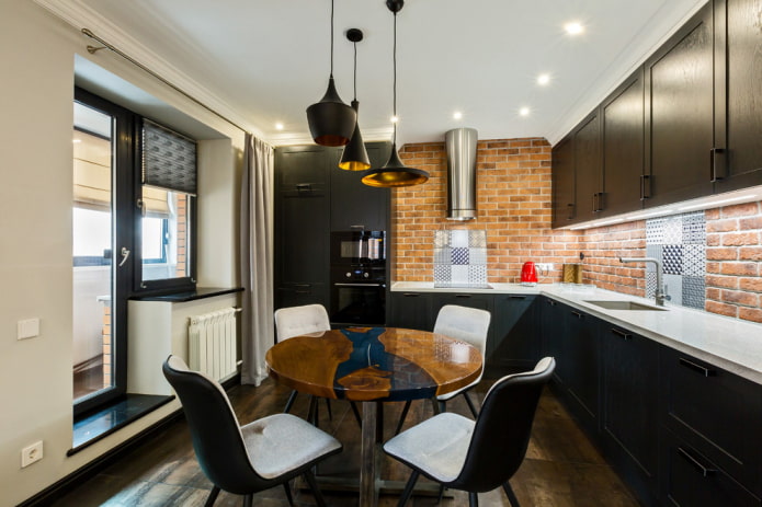 tavolo stile fiume in cucina