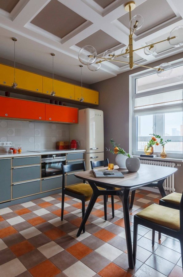 cucina luminosa in stile retrò
