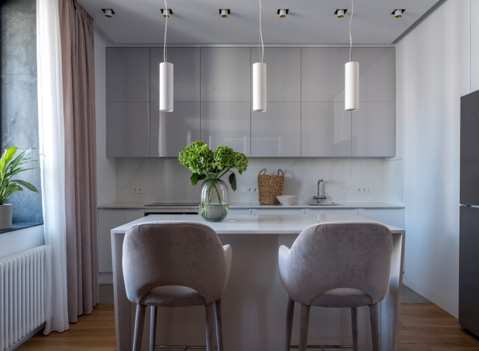interno della cucina in colori chiari