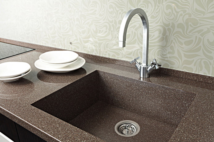 lavello integrato nell'interno della cucina