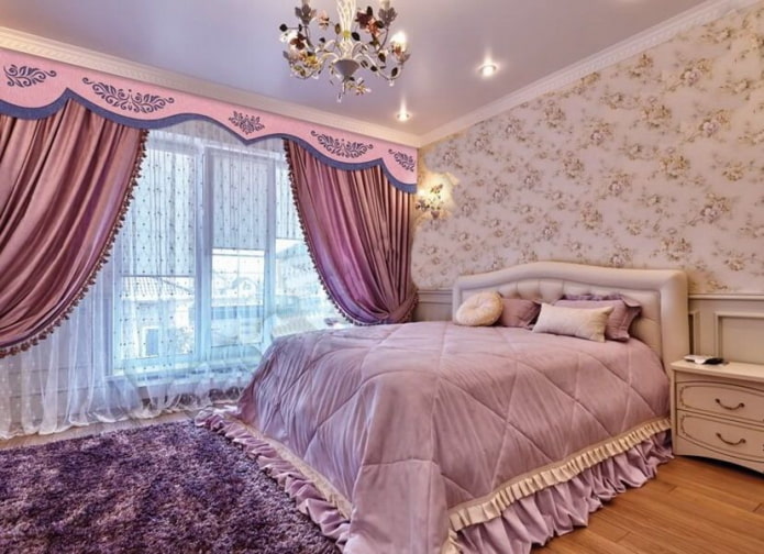 lambrequin in feltro per l'arredamento della camera da letto