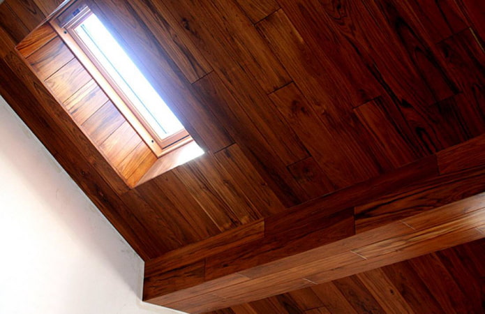 trave ricoperta di laminato