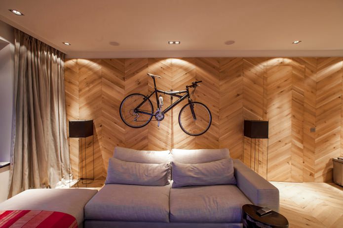 Parquet sulla parete del soggiorno