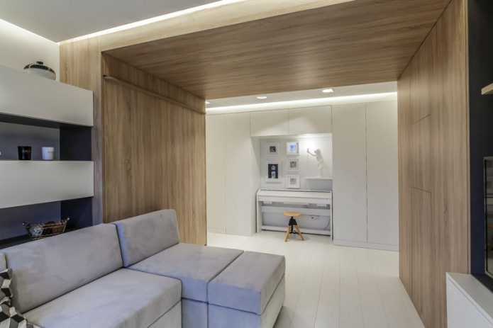 Soffitto laminato nell'interno