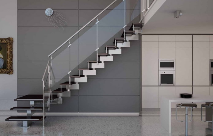 scala all'interno di una casa in stile hi-tech