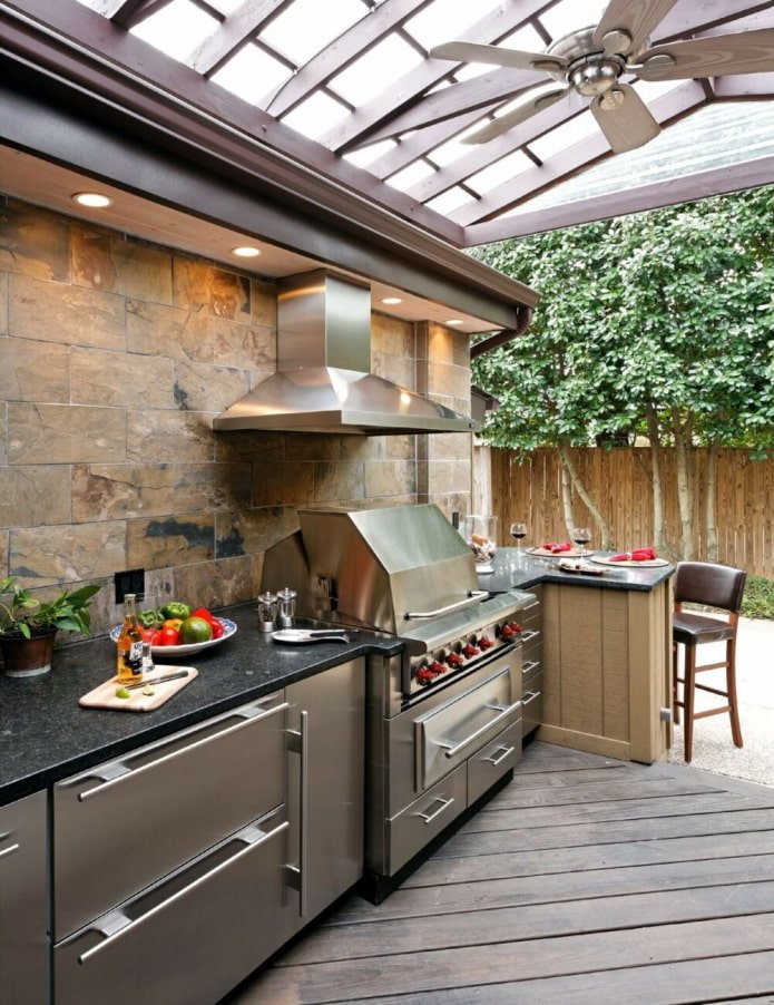cucina estiva con grill