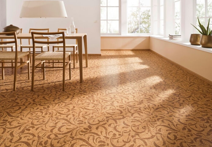 linoleum con motivi negli interni della cucina