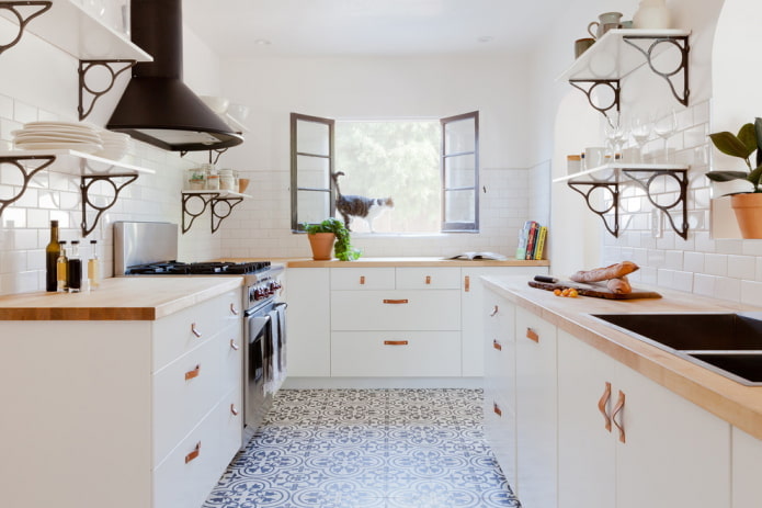 Linoleum decorato