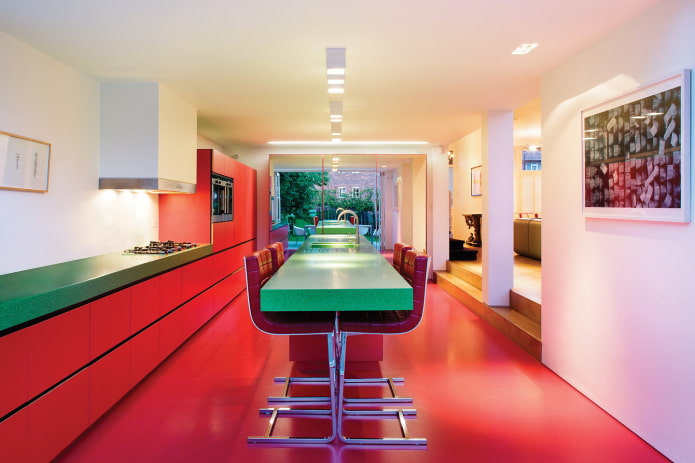 linoleum rosso negli interni