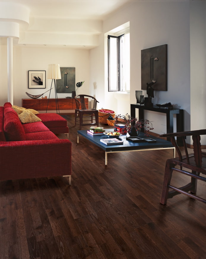 linoleum color wengé nell'interno