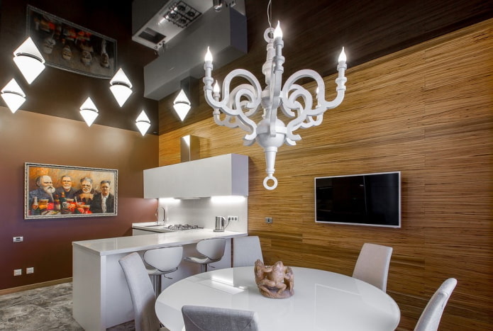 soffitto teso con lampadario in cucina