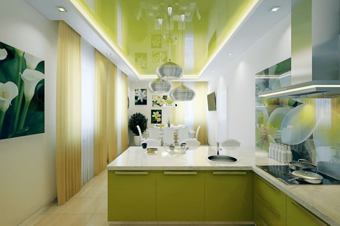 soffitto teso con lampadario in cucina