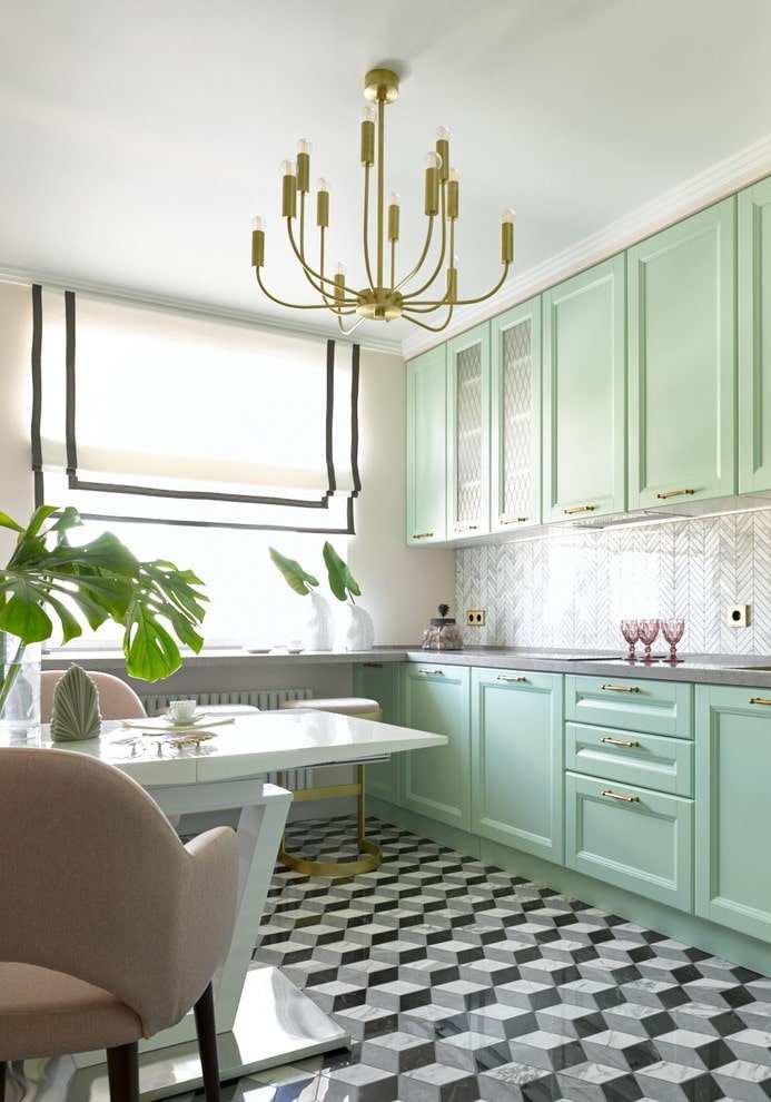 lampadario al centro del soffitto in cucina
