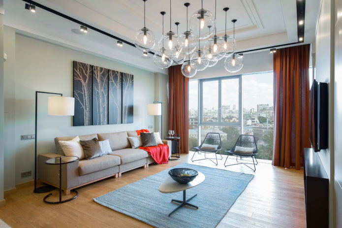 lampadario all'interno dell'ingresso in stile moderno
