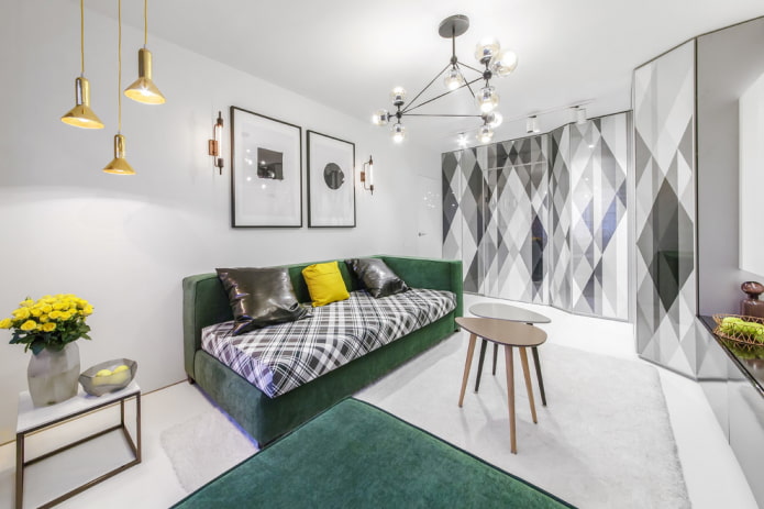 lampadario all'interno dell'ingresso in stile moderno