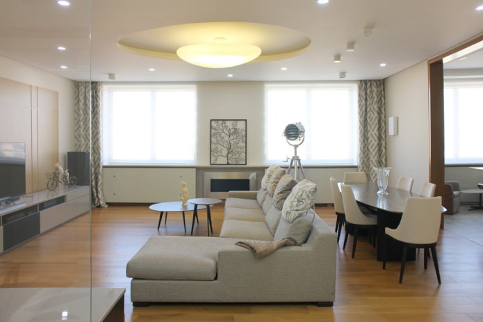 lampadario nell'interno del soggiorno