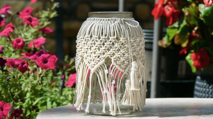 vaso in macramè