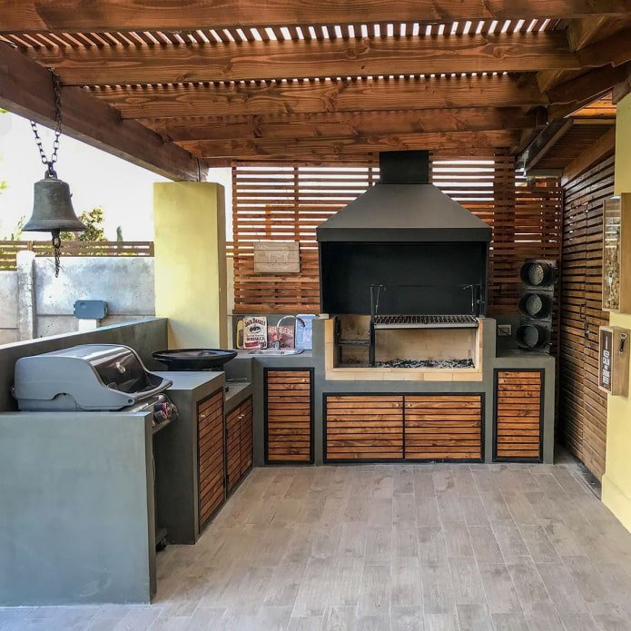 cucina estiva con barbecue