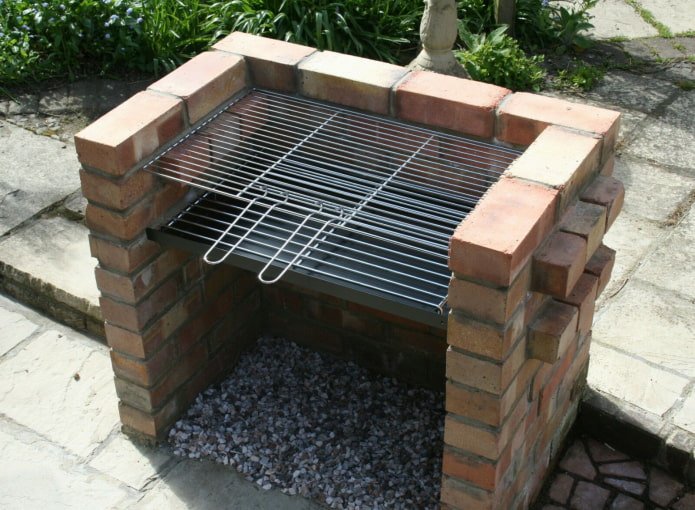 barbecue in mattoni