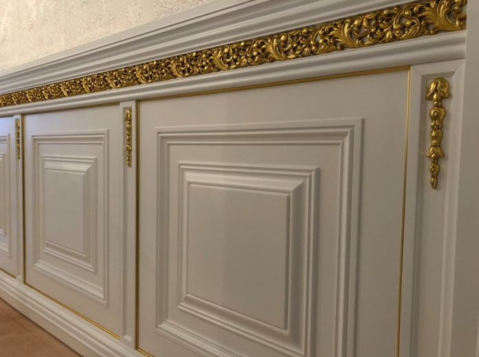 Decorazione murale classica
