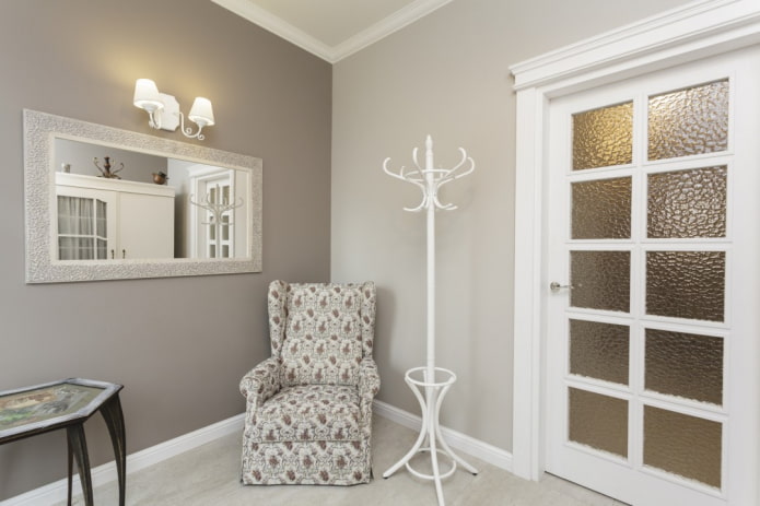 porte con vetro rigato all'interno