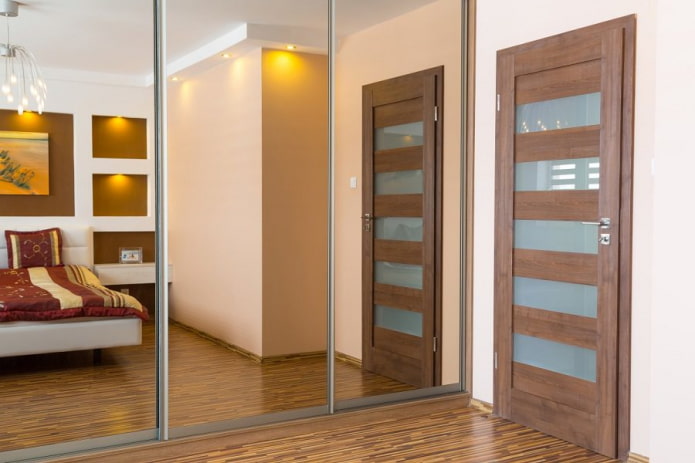 porte con inserti in vetro orizzontali