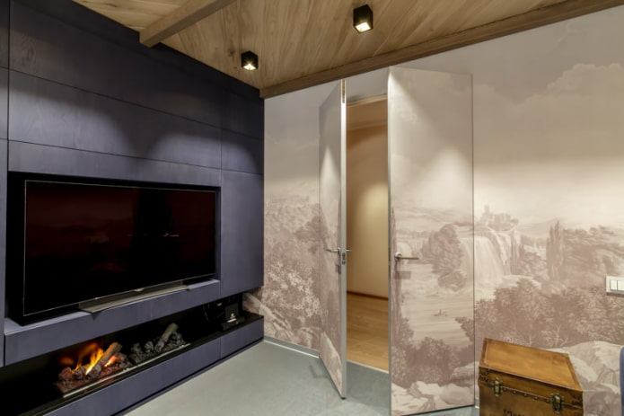 Decorazione della parete con la porta