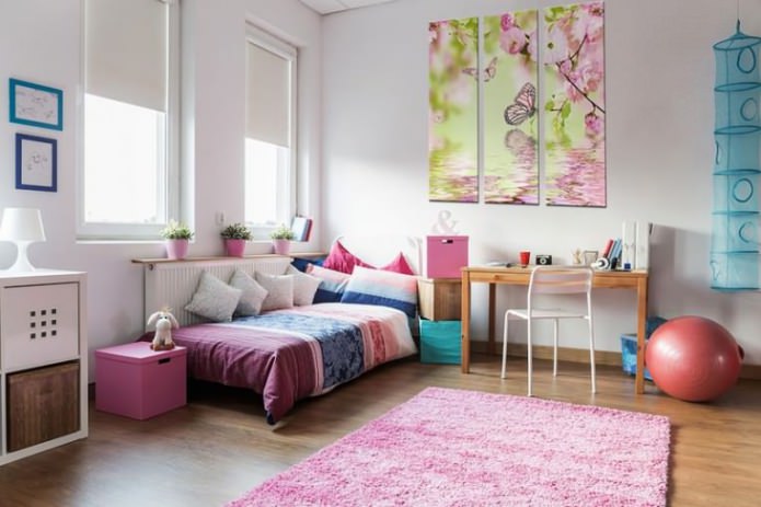 Quadri modulari all'interno della cameretta dei bambini