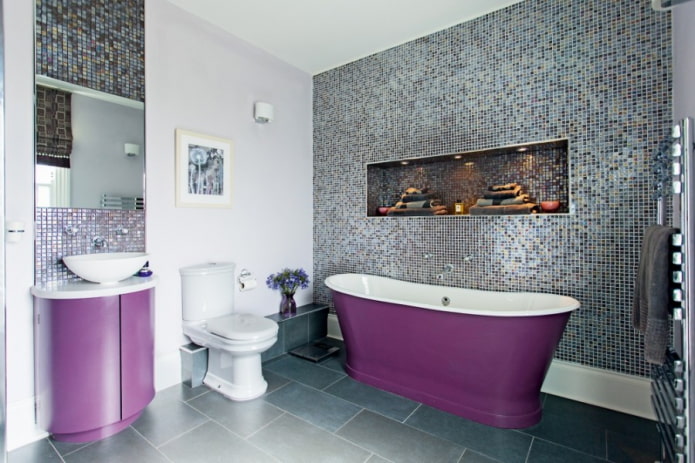 mosaico nell'interno del bagno