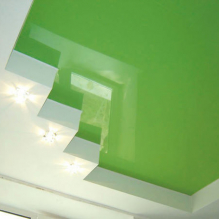 Varianti di design dei soffitti tesi in cucina-18