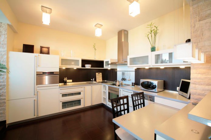 Soffitto teso opaco in cucina