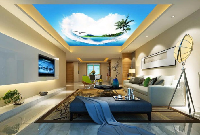 soffitto con immagine di una spiaggia nel soggiorno