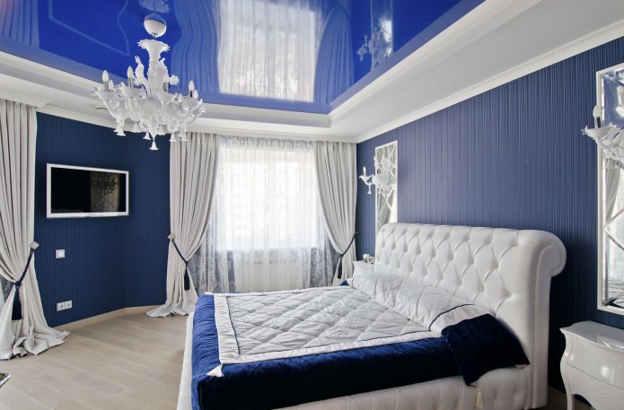 TV nell'interno della camera da letto