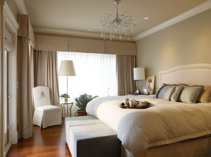 soffitto teso opaco di colore beige