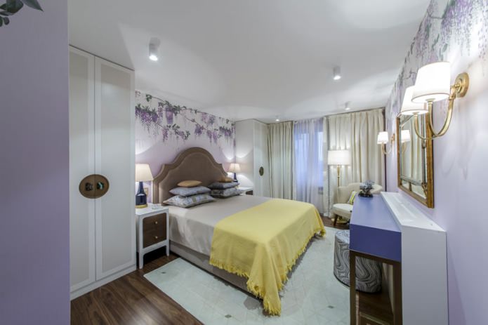 soffitto teso bianco a un solo livello nell'interno della camera da letto