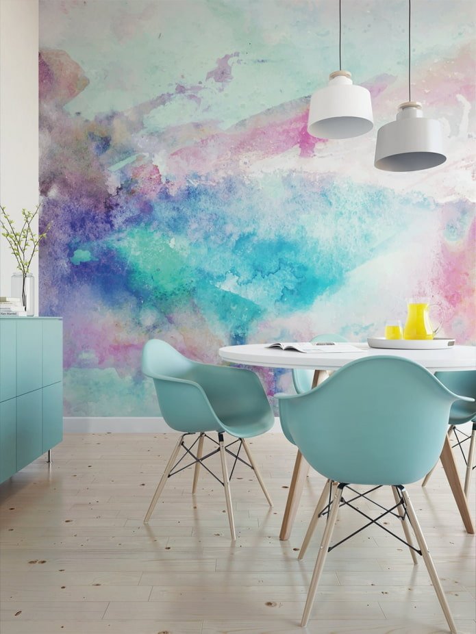 macchie di acquerello rosa e blu sul muro