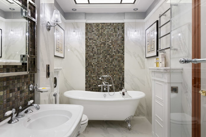 interno del bagno in stile neoclassico