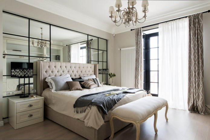 camera da letto in stile neoclassico