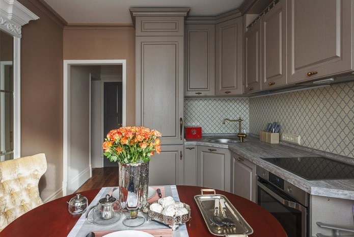 cucina in stile neoclassico
