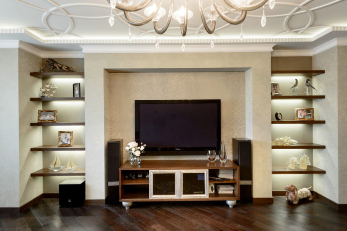 parete con nicchia rettangolare all'interno