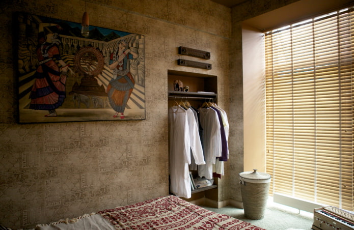 parete con una nicchia all'interno